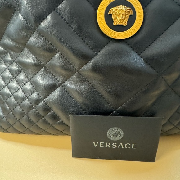 Versace leather Medusa shoulder bag - Picture 9 of 11